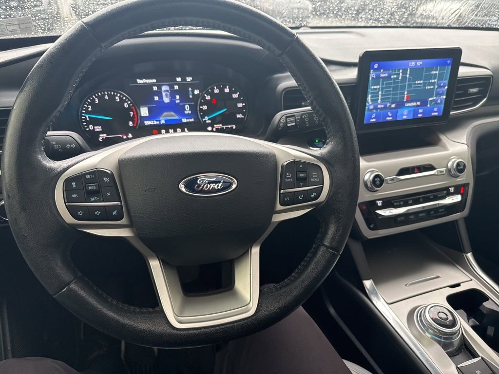 Certified 2021 Ford Explorer XLT w/ Equipment Group 202A image 10