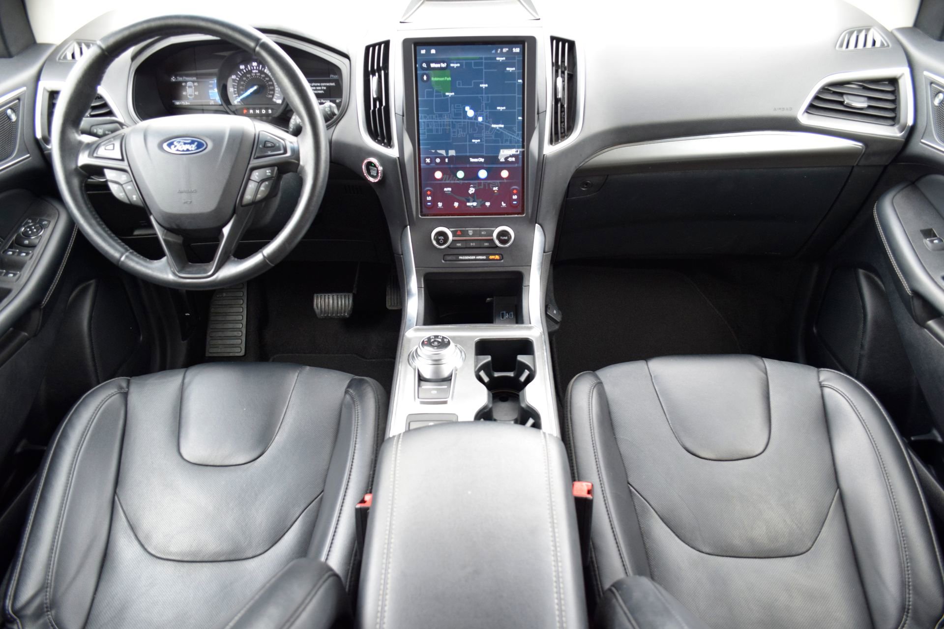 Certified 2022 Ford Edge Titanium w/ Equipment Group 301A AWD/4WD image 7