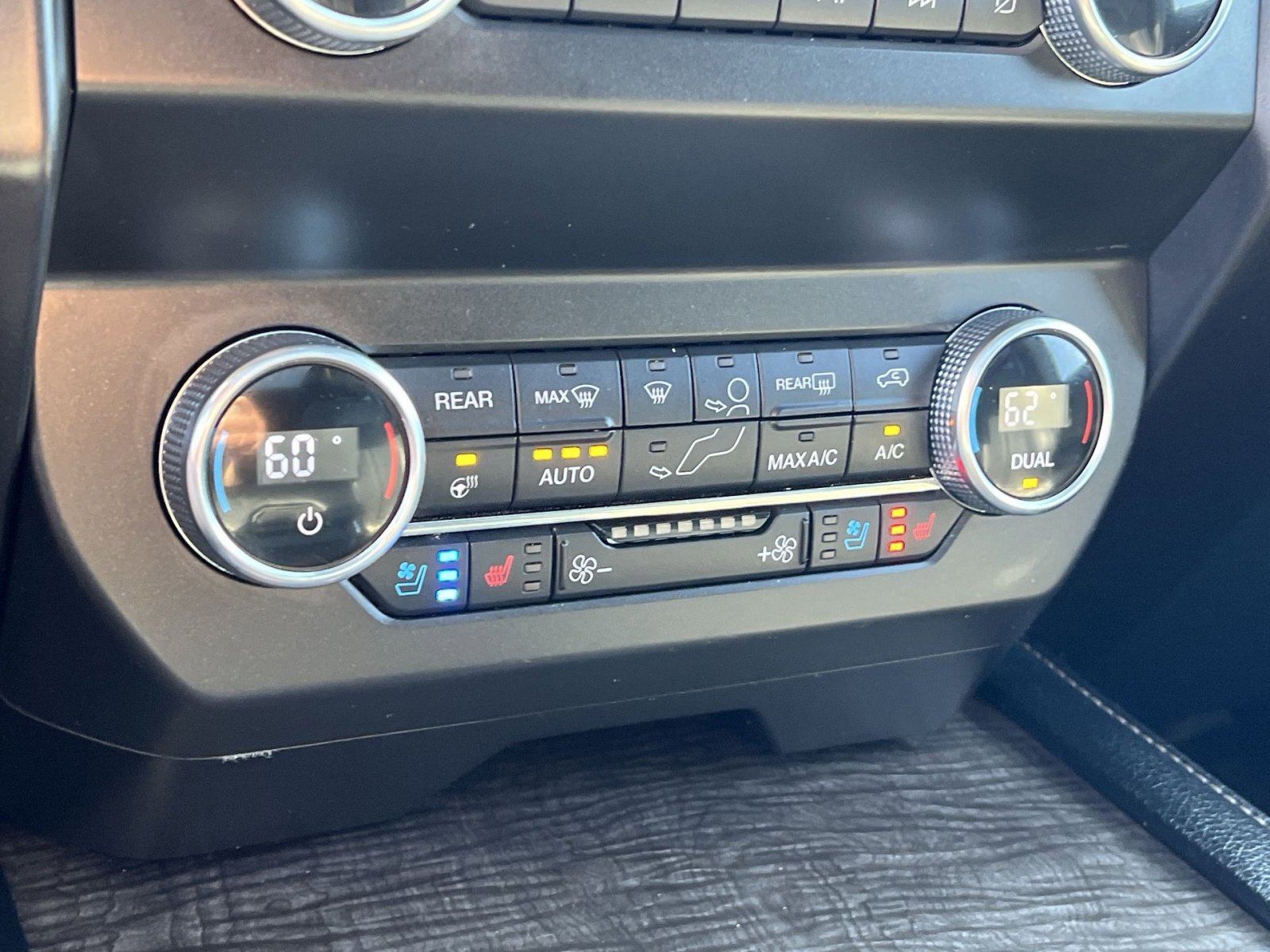 Certified 2021 Ford Expedition Limited AWD/4WD image 29