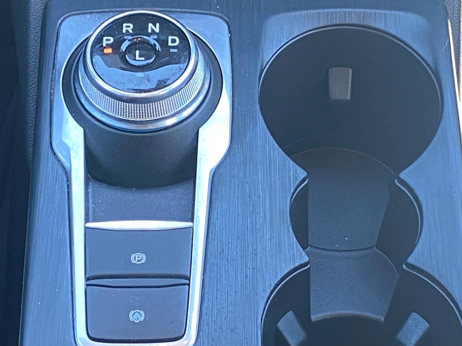 Certified 2023 Ford Escape Platinum w/ Premium Technology Package image 13