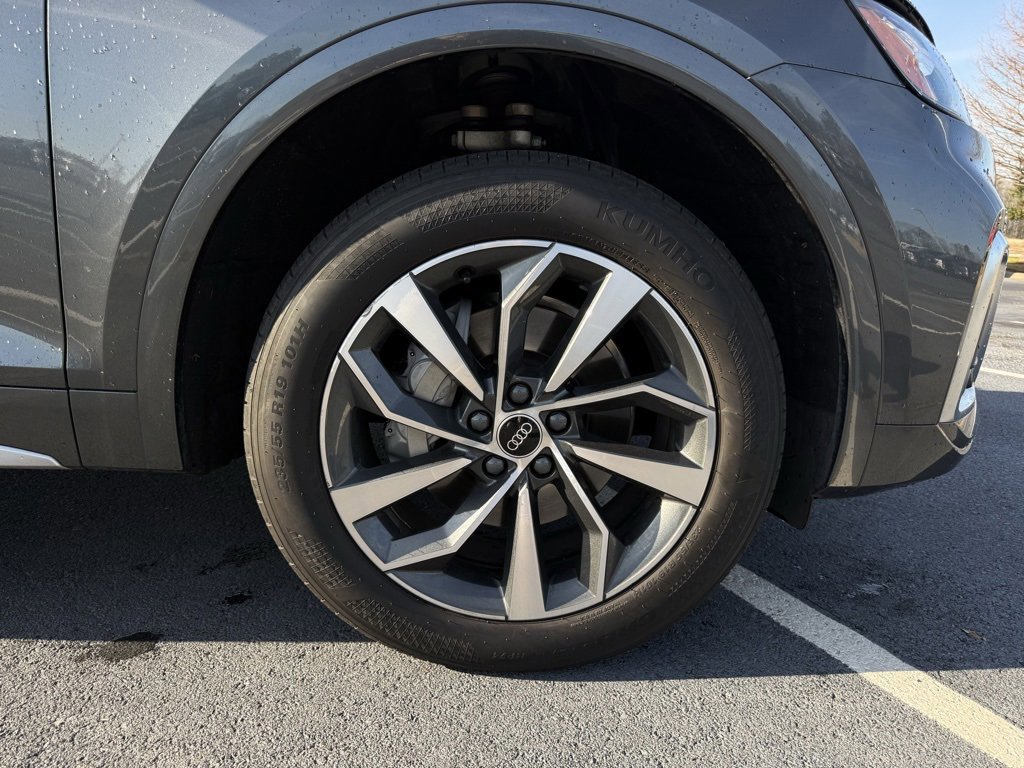 Used 2023 Audi Q5 2.0T Premium w/ Convenience Package image 32