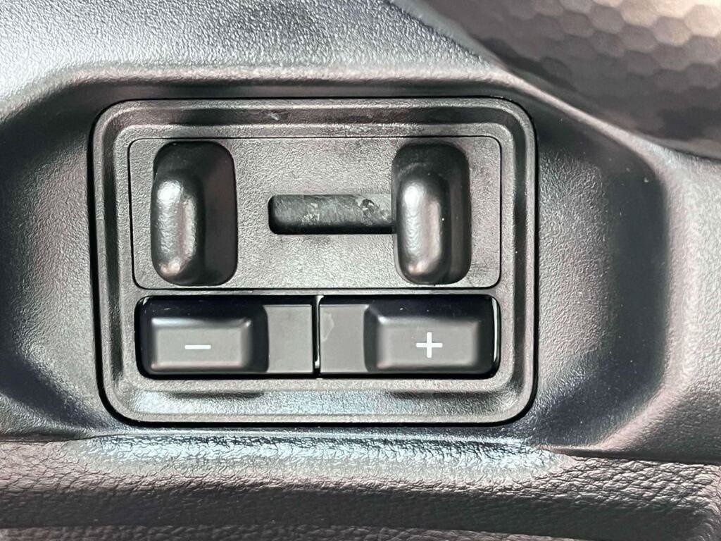 Certified 2025 Ford Ranger Raptor AWD/4WD image 36
