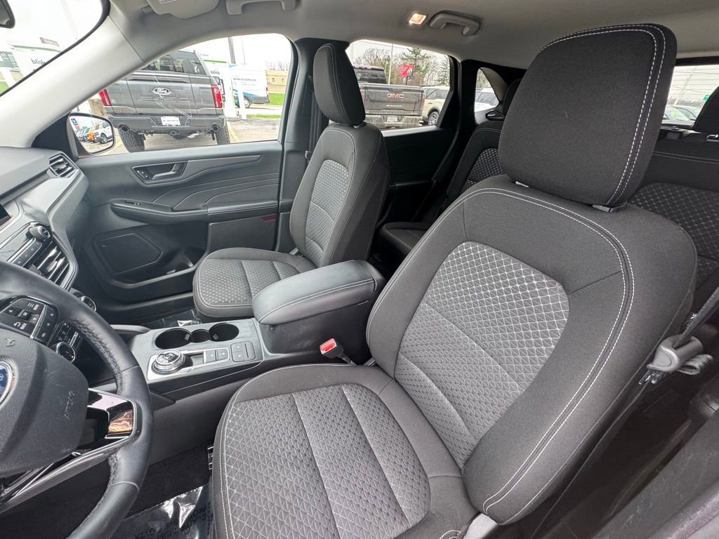 Certified 2023 Ford Escape Active AWD/4WD image 11