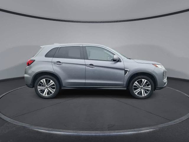 Used 2024 Mitsubishi Outlander Sport SE AWD/4WD image 9