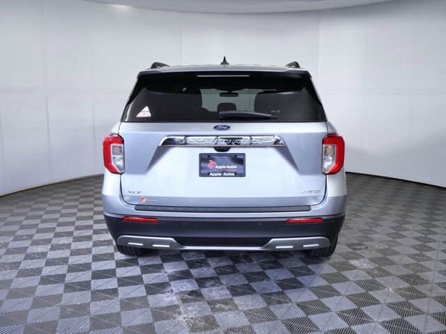 Certified 2024 Ford Explorer XLT w/ Equipment Group 202A AWD/4WD image 7