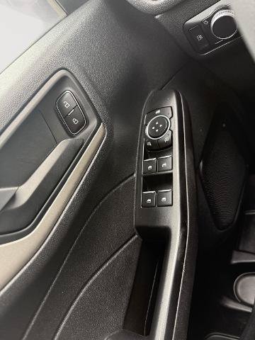 Certified 2022 Ford Escape SE AWD/4WD image 12