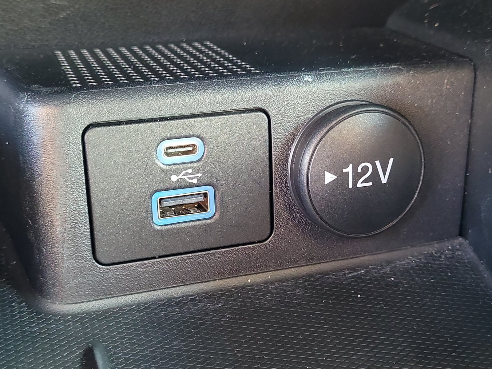 Certified 2022 Ford Escape SEL FWD image 27