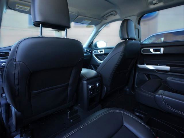 Certified 2021 Ford Explorer XLT w/ Equipment Group 202A image 21