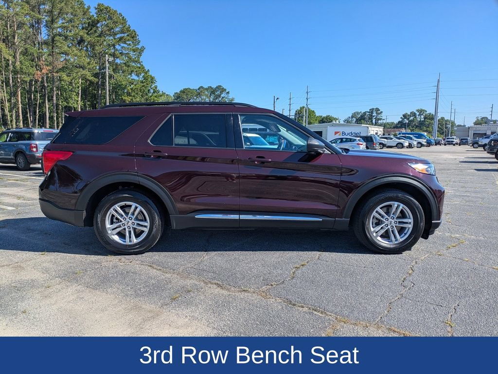 Certified 2023 Ford Explorer XLT w/ Equipment Group 202A RWD image 3