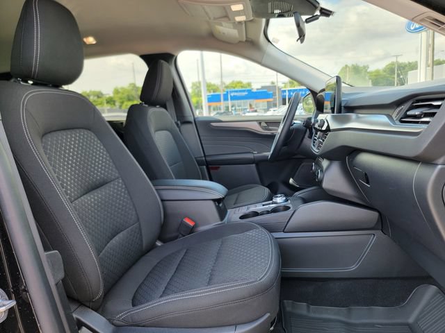 Certified 2024 Ford Escape Active AWD/4WD image 24