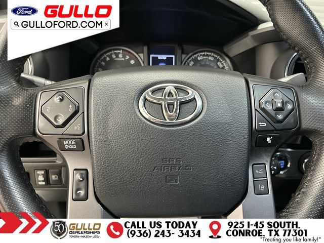 Used 2018 Toyota Tacoma TRD Off-Road w/ Technology Package AWD/4WD image 23