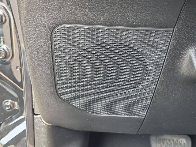 Used 2023 Jeep Wrangler Sport AWD/4WD image 15