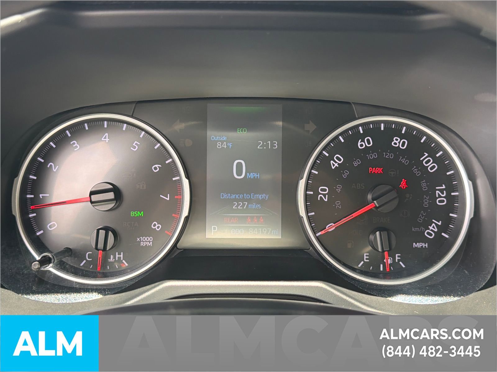 Used 2021 Toyota RAV4 XLE w/ Convenience Package FWD image 31