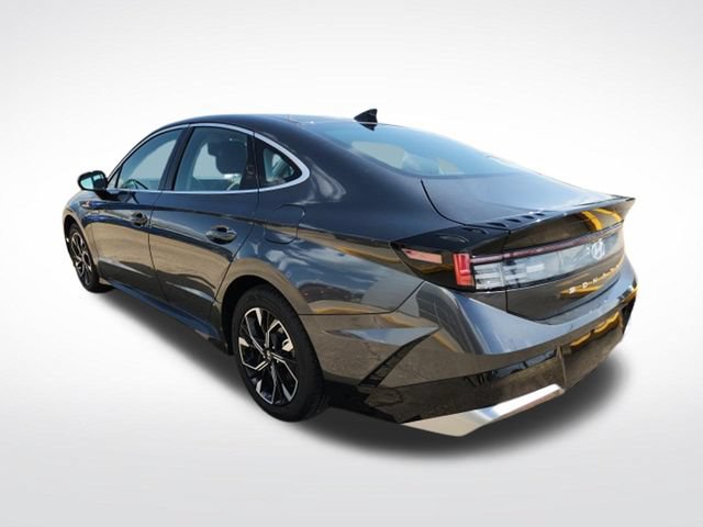 Used 2025 Hyundai Sonata SEL FWD image 7