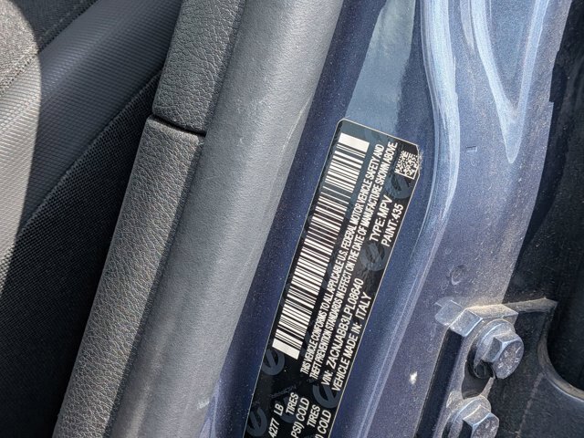 Used 2020 Jeep Renegade Altitude FWD image 37