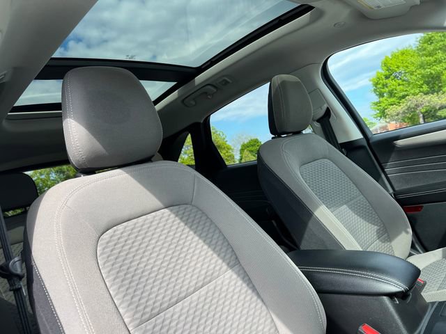 Certified 2022 Ford Escape SE w/ SE Sport Appearance Package AWD/4WD image 34