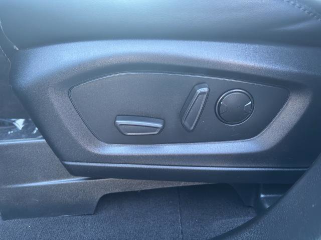 Certified 2024 Ford Explorer Platinum w/ Technology Package image 19