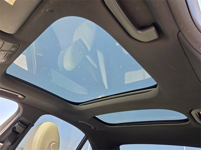 Used 2018 Mercedes-Benz E 400 E 400 w/ Premium 1 Package image 17