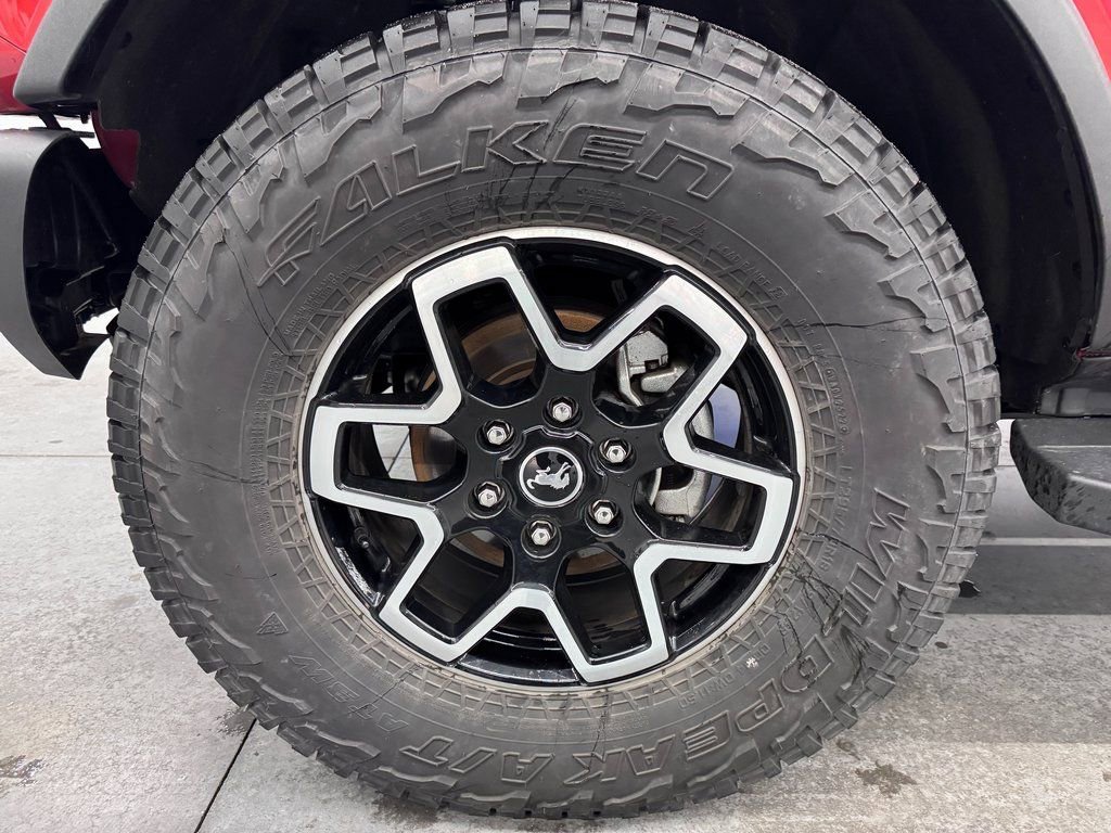 Certified 2023 Ford Bronco Black Diamond AWD/4WD image 11