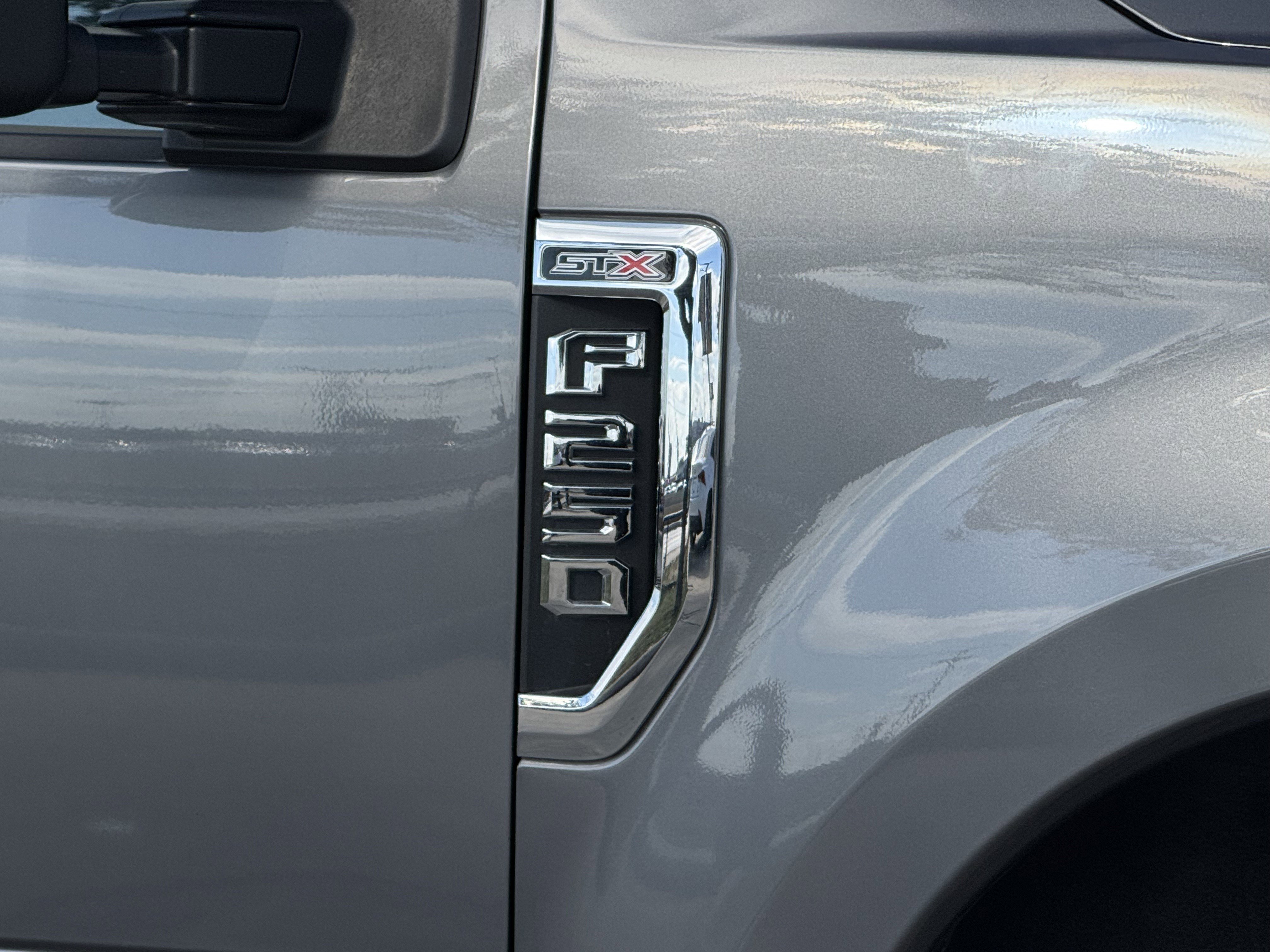 Certified 2022 Ford F250 XL w/ STX Appearance Package image 4
