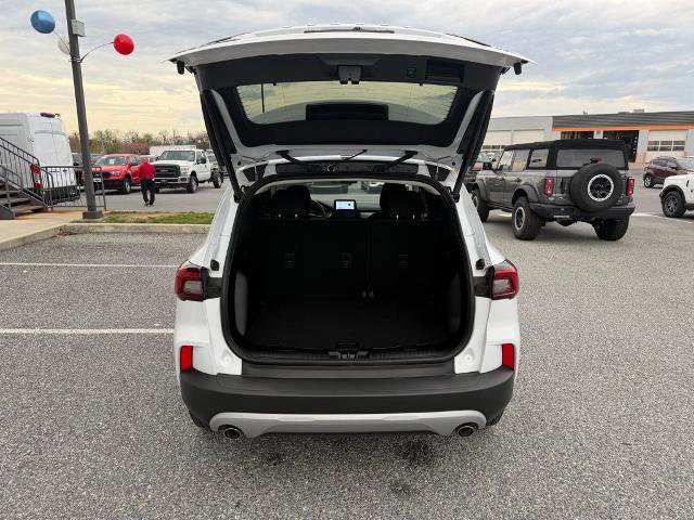 Certified 2024 Ford Escape Active image 9
