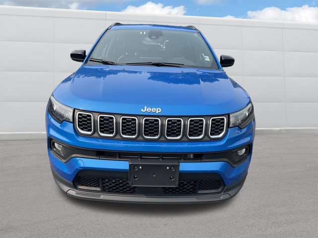 Used 2024 Jeep Compass Latitude AWD/4WD image 13