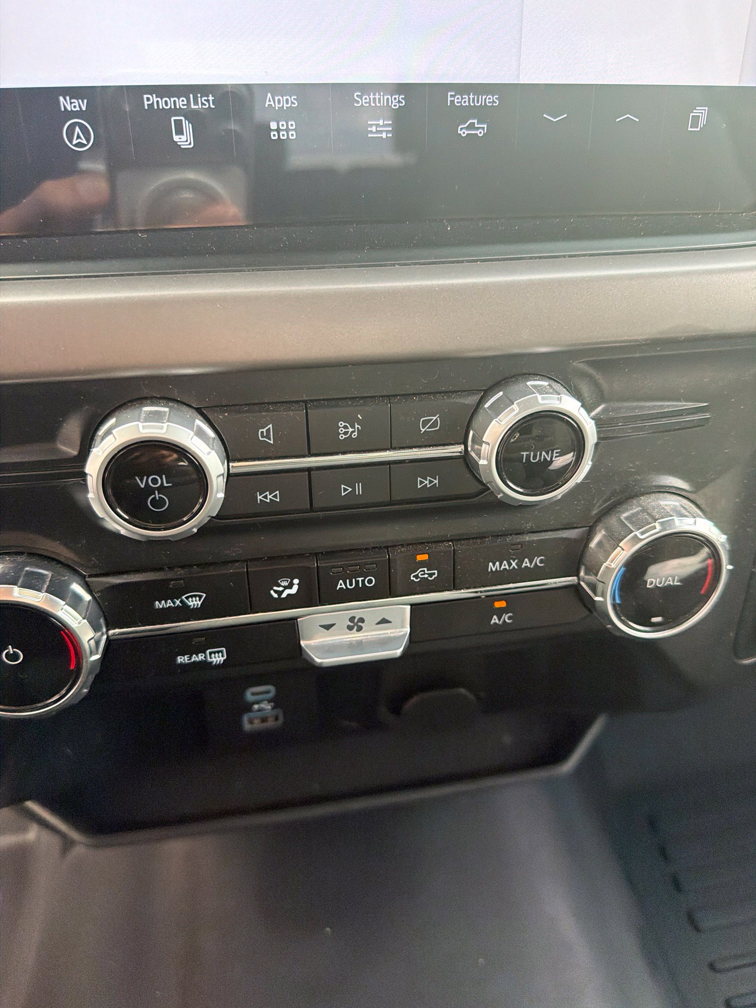 Certified 2024 Ford F150 XLT AWD/4WD image 8
