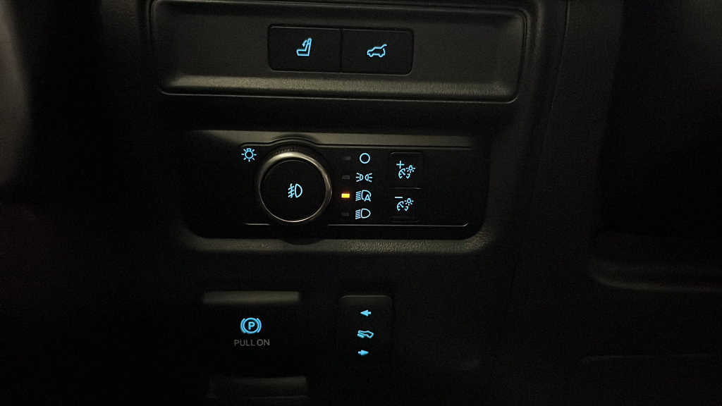 Certified 2023 Ford Expedition Limited AWD/4WD image 36