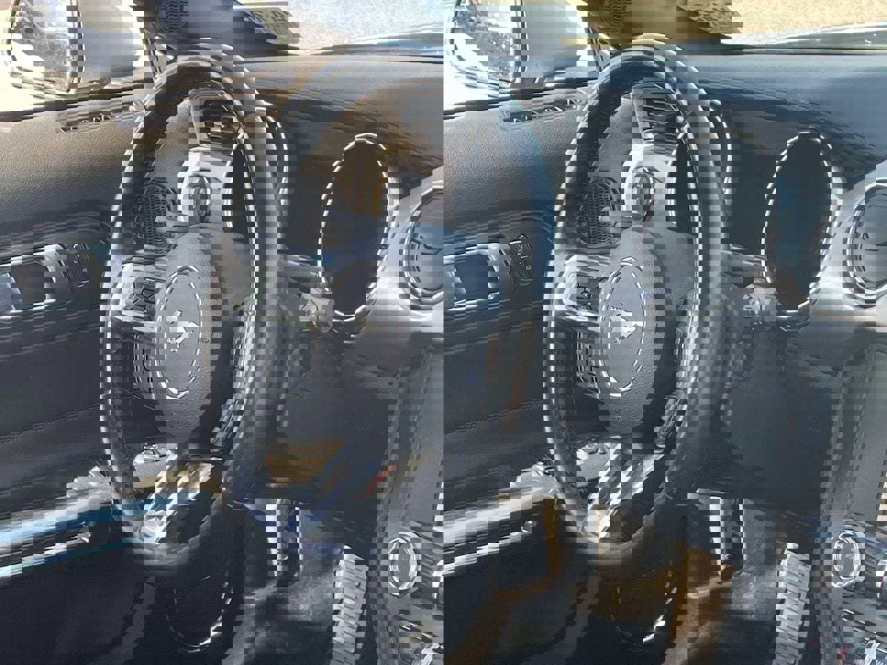 Certified 2022 Ford Mustang Premium image 15