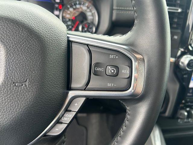 Used 2023 RAM 1500 Laramie AWD/4WD image 14