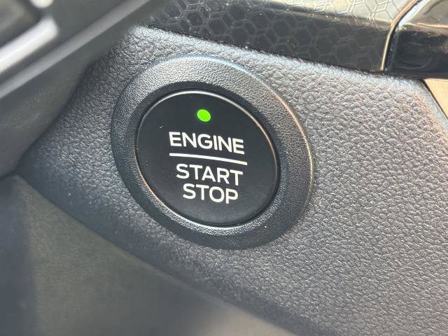 Certified 2022 Ford Escape SEL w/ SEL Stealth AWD Package image 24