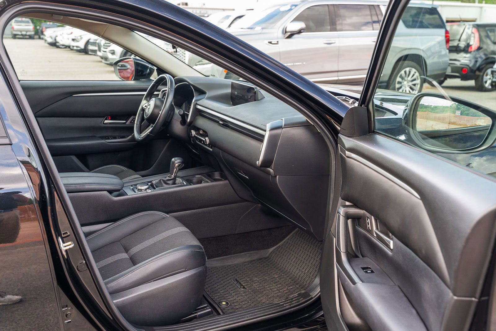 Used 2023 MAZDA CX-50 2.5 S w/ Cargo Package image 12