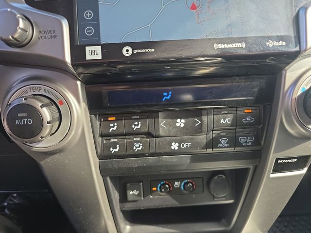 Used 2020 Toyota 4Runner Limited AWD/4WD image 19