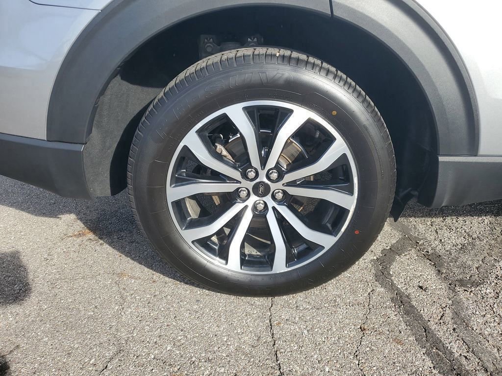 Certified 2023 Ford Explorer ST-Line image 6