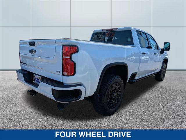 Used 2024 Chevrolet Silverado 2500 LTZ w/ LTZ Plus Package AWD/4WD image 5