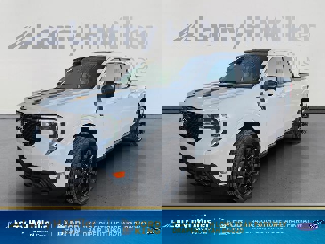 Certified 2025 Ford Maverick Lariat w/ Black Appearance Package