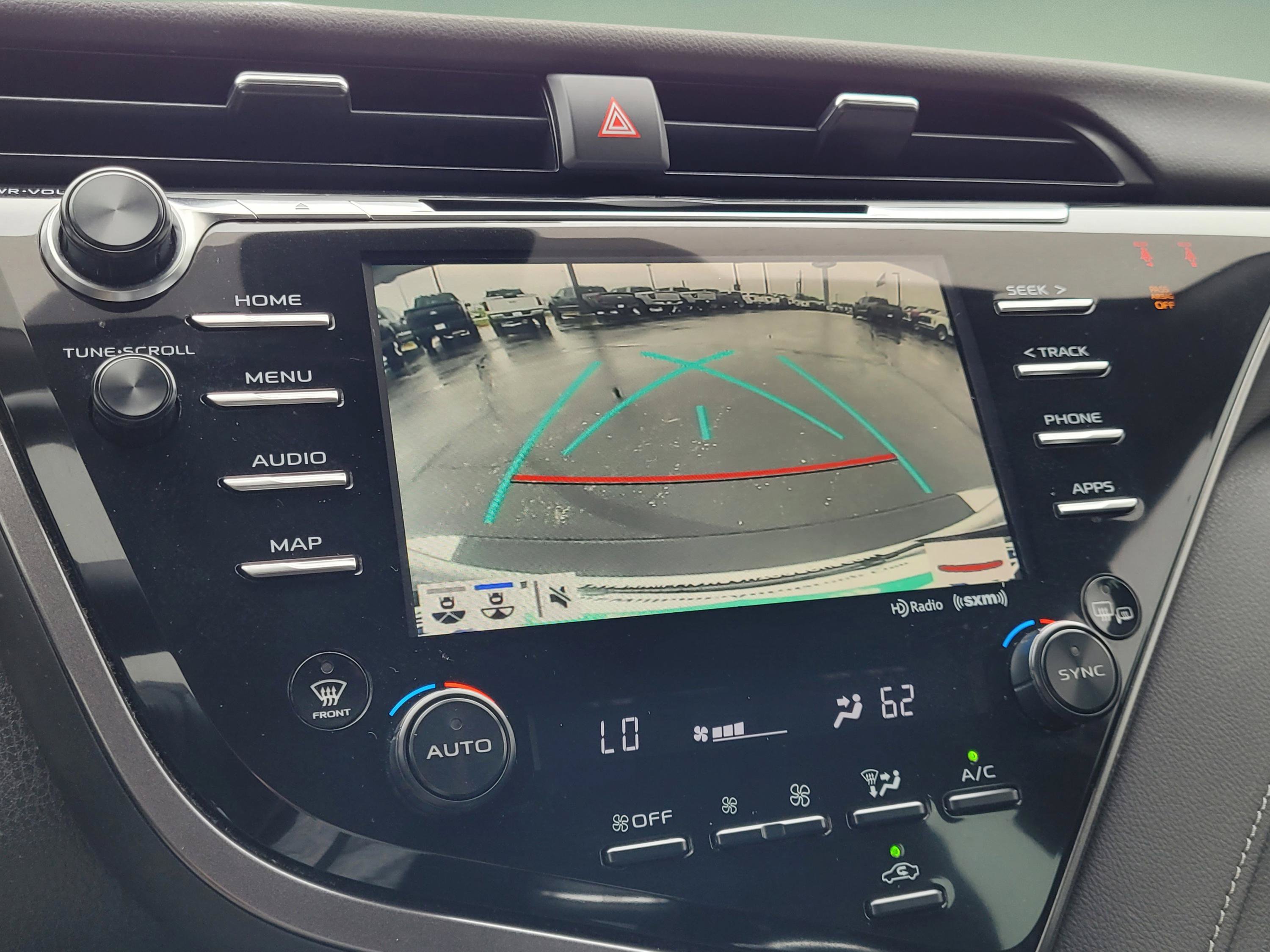 Used 2019 Toyota Camry XSE FWD image 21