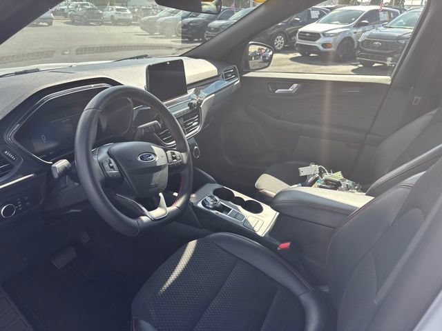 Certified 2026 Ford Escape ST-Line AWD/4WD image 17