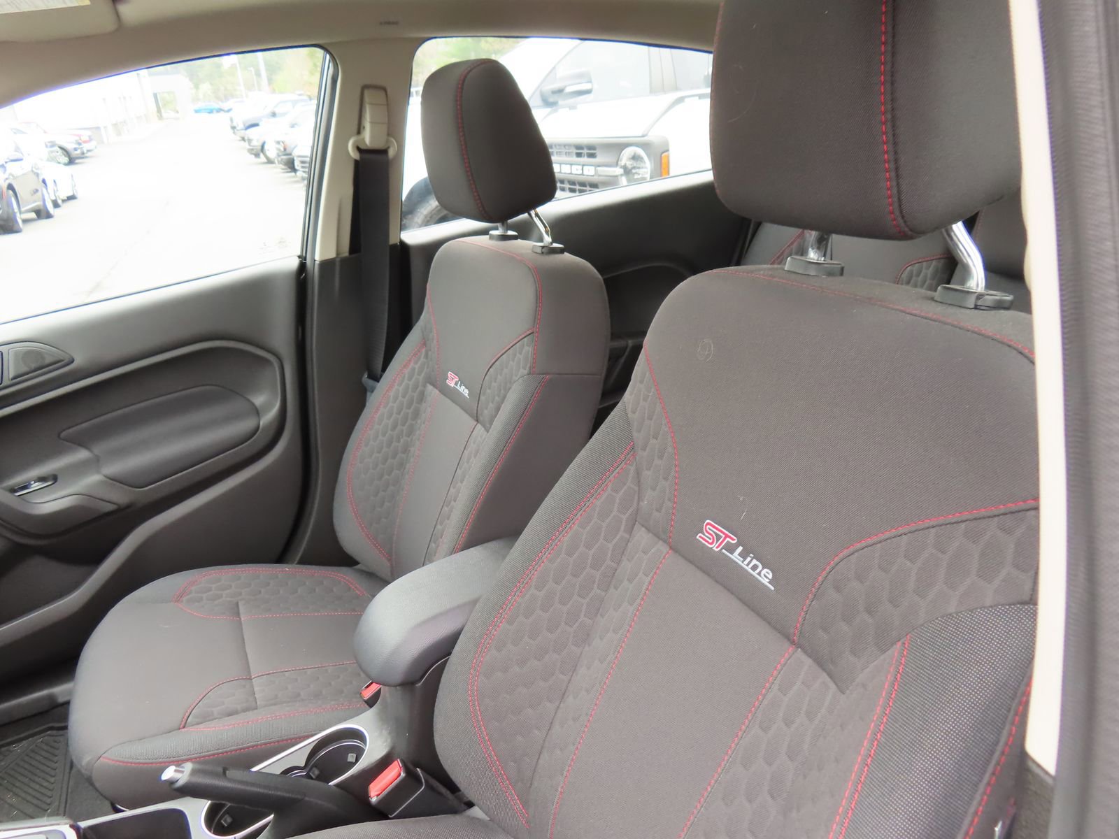 Certified 2019 Ford Fiesta ST-Line w/ ST Line Cold Weather Package image 33