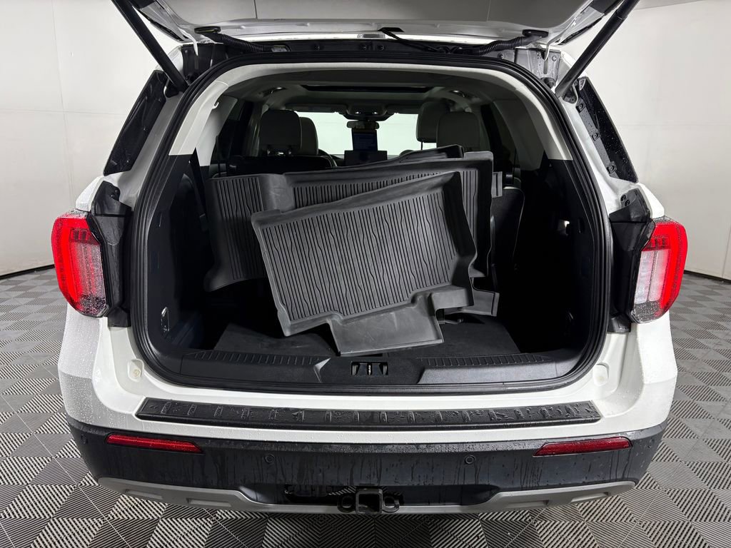 Certified 2025 Ford Explorer Active w/ Active Comfort Package AWD/4WD image 34