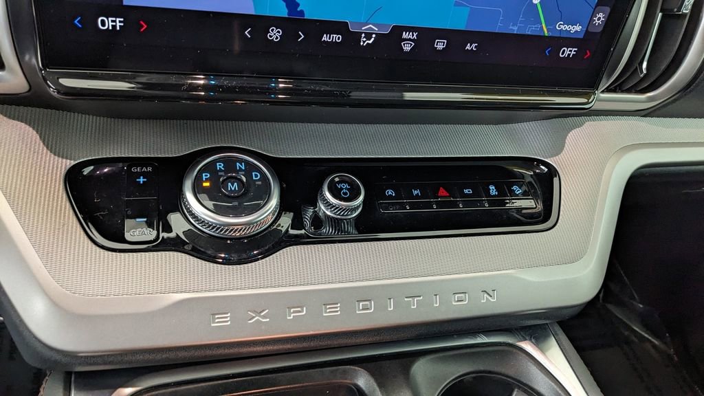 Certified 2025 Ford Expedition Max Active image 29