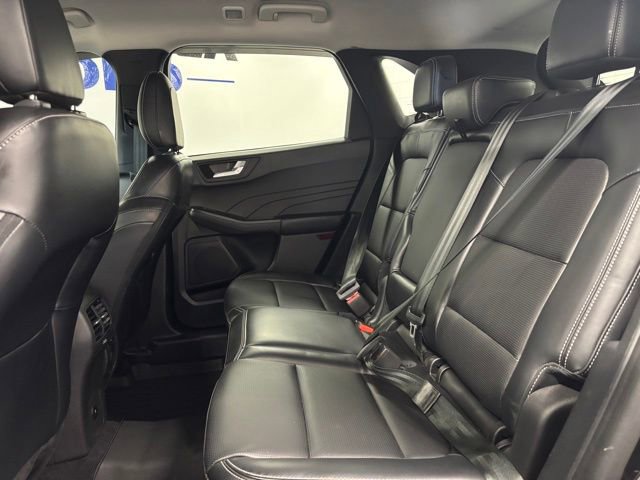 Certified 2023 Ford Escape Platinum AWD/4WD image 9