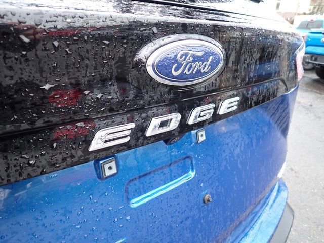 Certified 2024 Ford Edge SEL w/ Convenience Package image 9