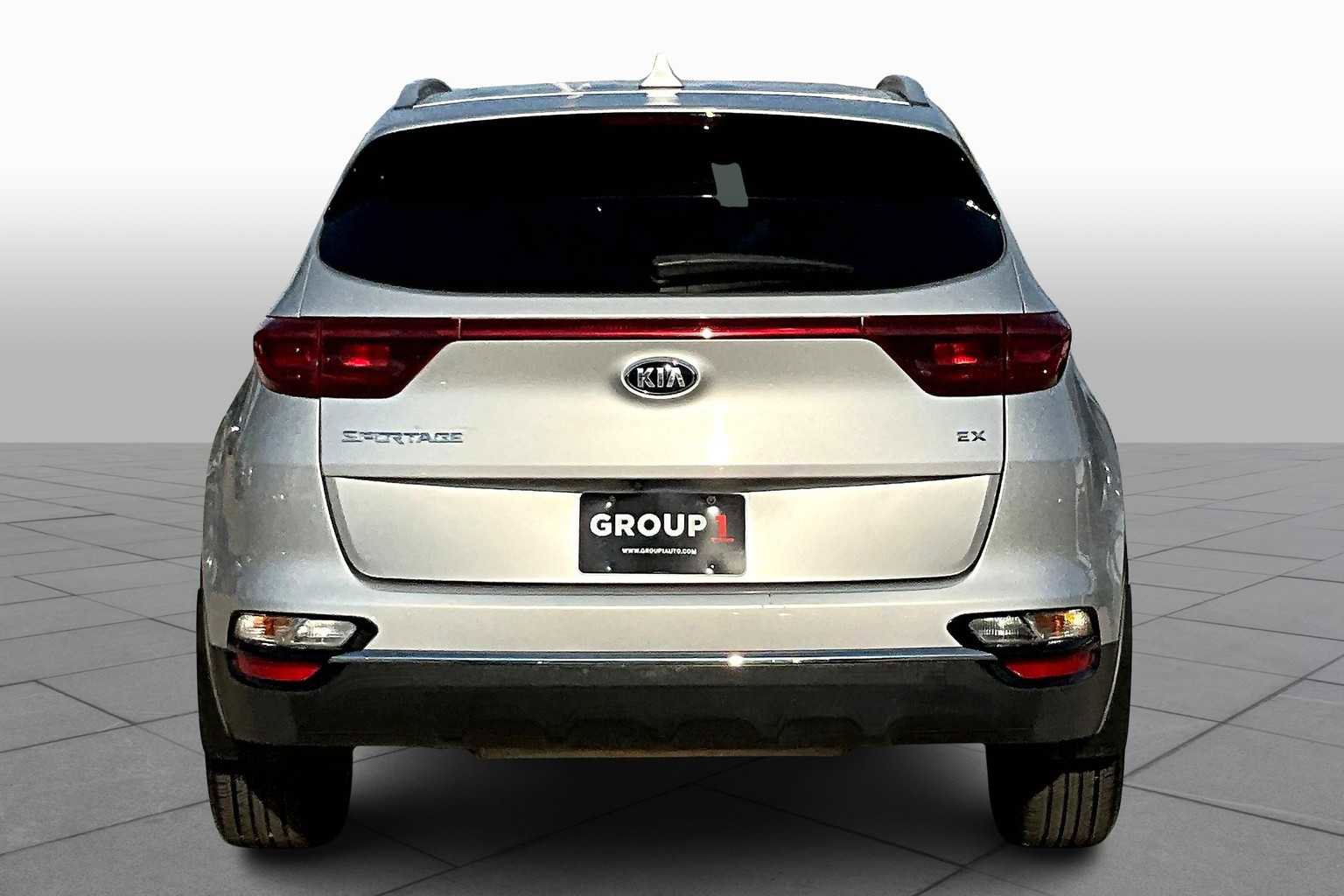 Used 2020 Kia Sportage EX image 7