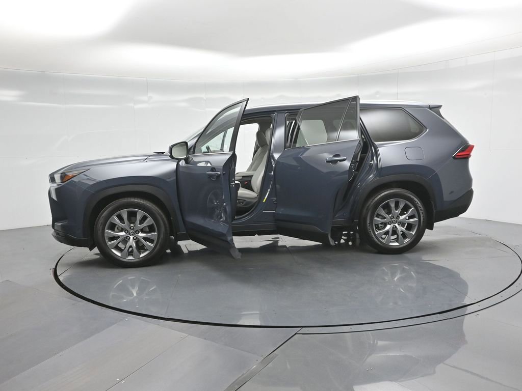 Used 2024 Toyota Grand Highlander Limited image 56