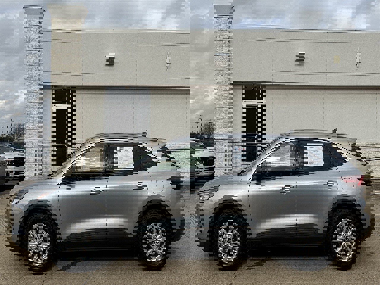 Certified 2024 Ford Escape Active image 3