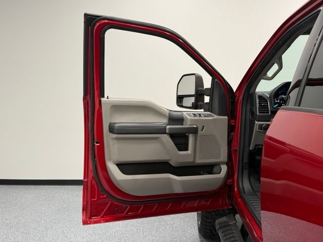 Certified 2022 Ford F250 XLT AWD/4WD image 14