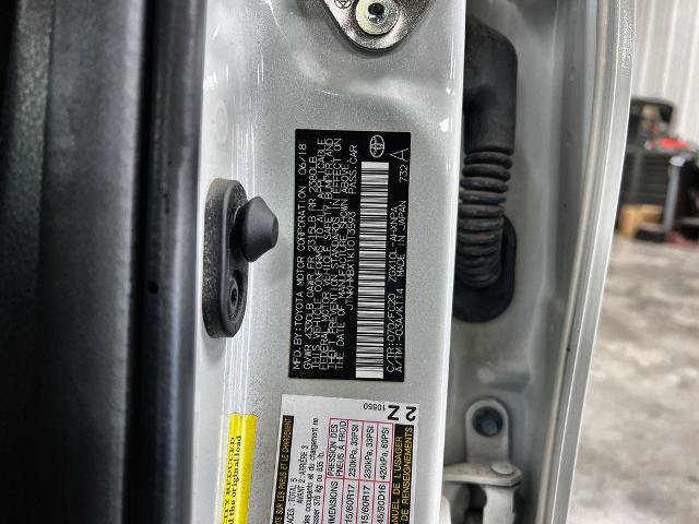 Used 2019 Toyota C-HR LE FWD image 33