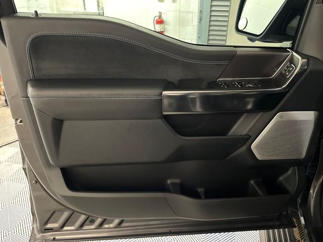 Certified 2025 Ford F150 Platinum w/ Equipment Group 702A High AWD/4WD image 17