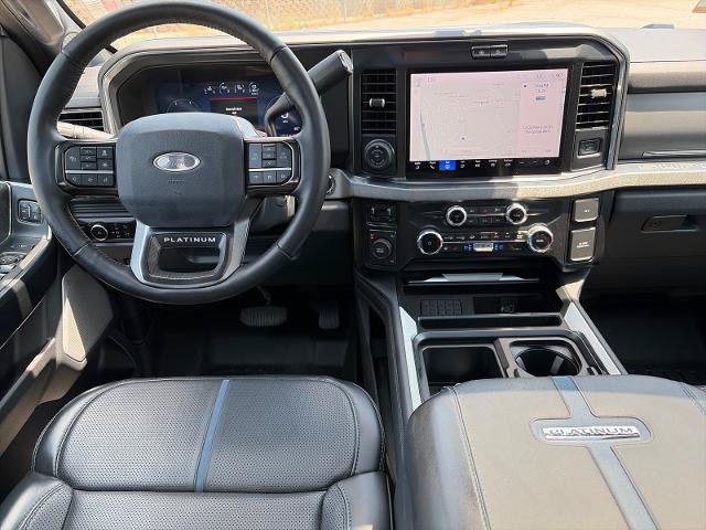 Certified 2025 Ford F450 Platinum w/ FX4 Off-Road Package AWD/4WD image 7